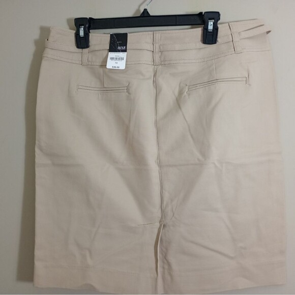 NWT A.N.A Tan Skirt With Pockets Size 14 - Picture 2 of 8